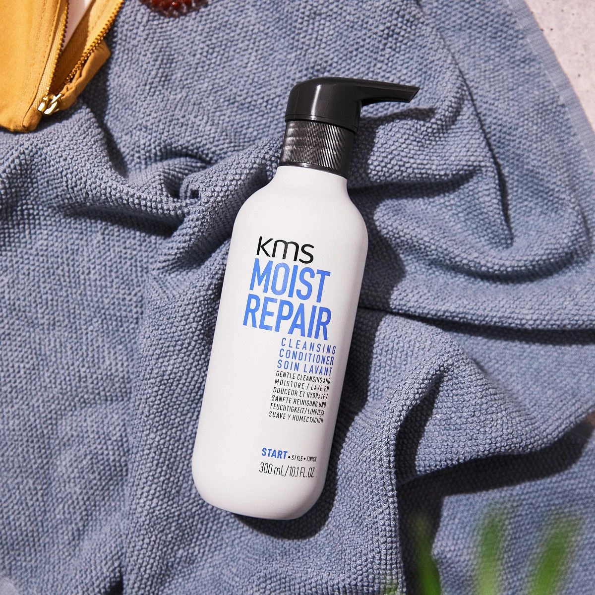 KMS MoistRepair Cleansing Conditioner 300ml 2 KMS MoistRepair Cleansing Conditioner 300ml - Afbeelding 2