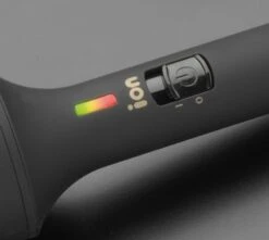 Diva Pro Keramische Warmteborstel 40mm 8 Diva Pro Keramische Warmteborstel 40mm -Winkel Voor Haarproducten close up hot brush