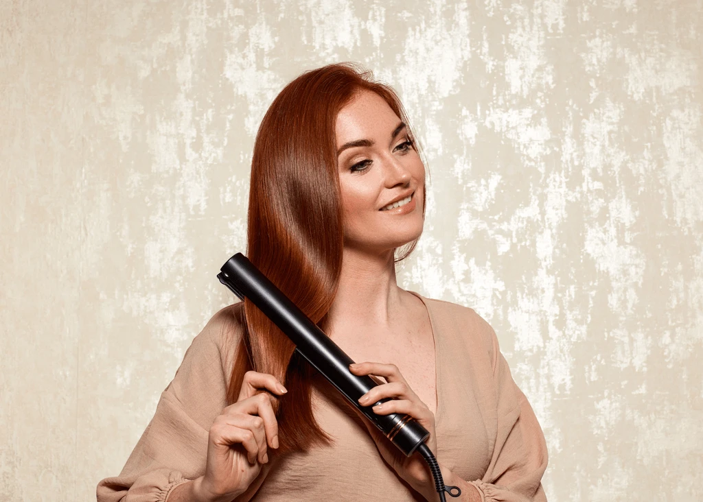 HOT TOOLS Evolve Black Gold 32mm 2 HOT TOOLS Evolve Black Gold 32mm - Afbeelding 2